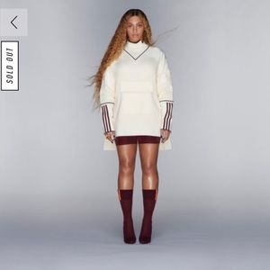 Ivy Park x Adidas long sleeve sweatshirt